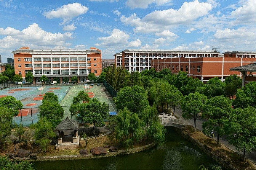 学院映像